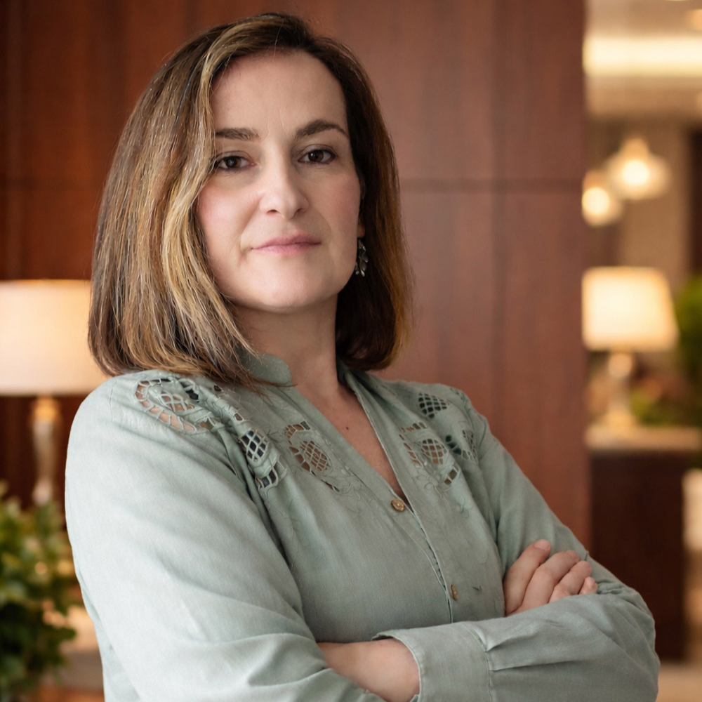 Yazarın fotoğrafı: Elvan Genç