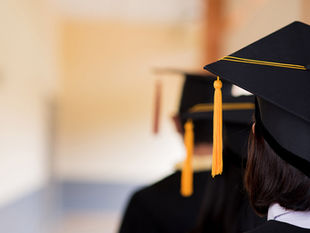 Çocukları İngiltere’de Okutmanın Maliyeti: Overseas Olmak ya da Olmamak