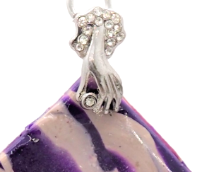 Thumbnail: Purple Swirl Diamonds
