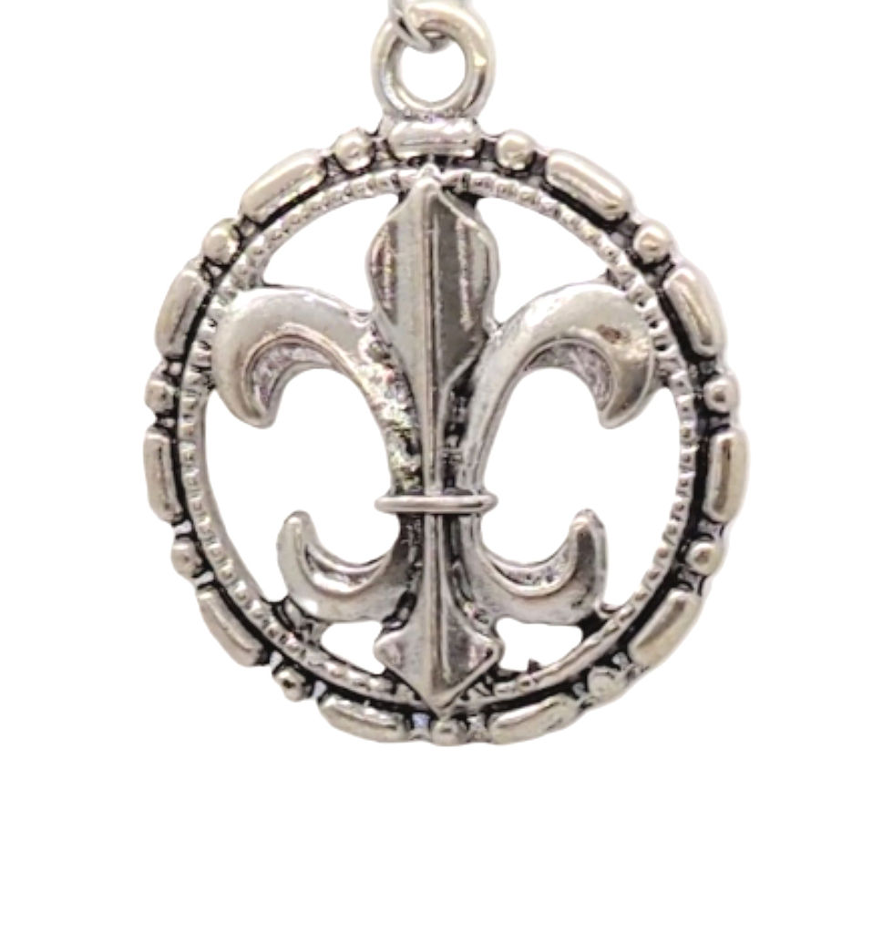 Thumbnail: Silver Fleurs