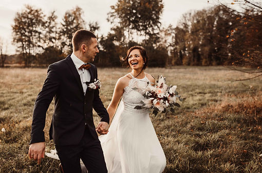 Hochzeitsfotograf-Brandenburg-Brautpaar-Hochzeitsfeier-Standesamt-Finsterwalde-Hochzeitsfo