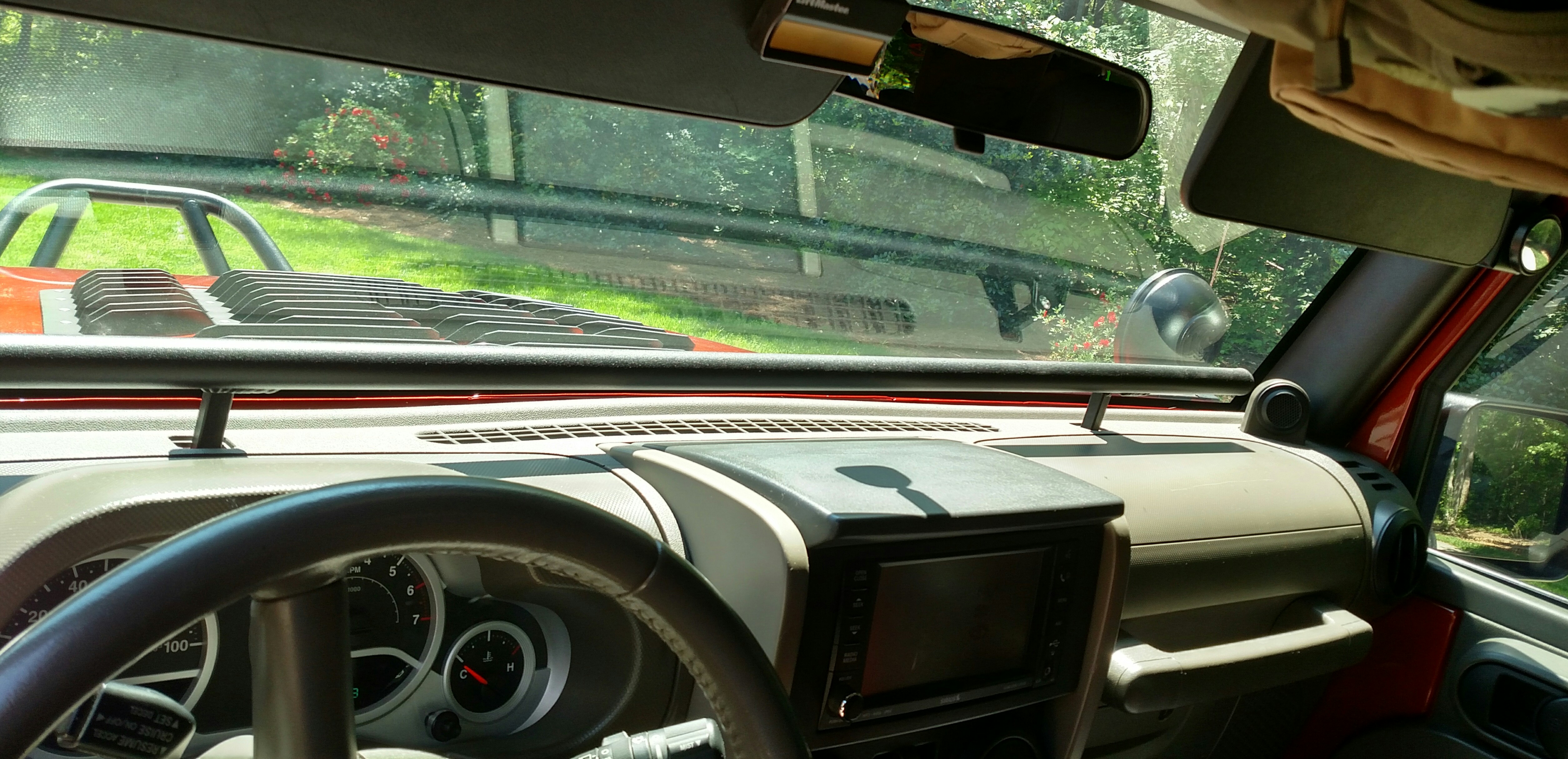 2007-2018 DASH MEDIA RAIL