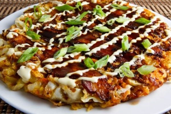 Học làm bánh xèo truyền thống Nhật Bản