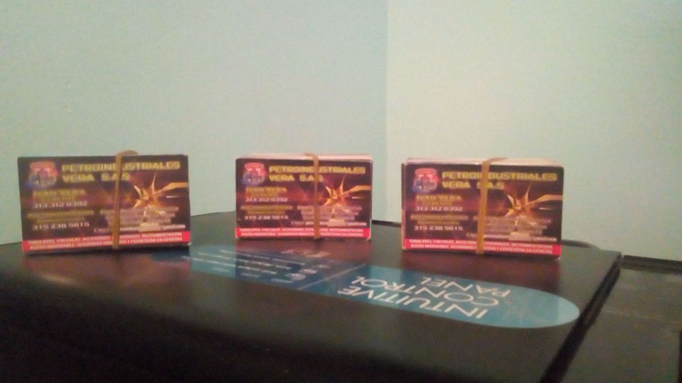 Miniatura: 1.000 Tarjetas de  Presentación brillantes