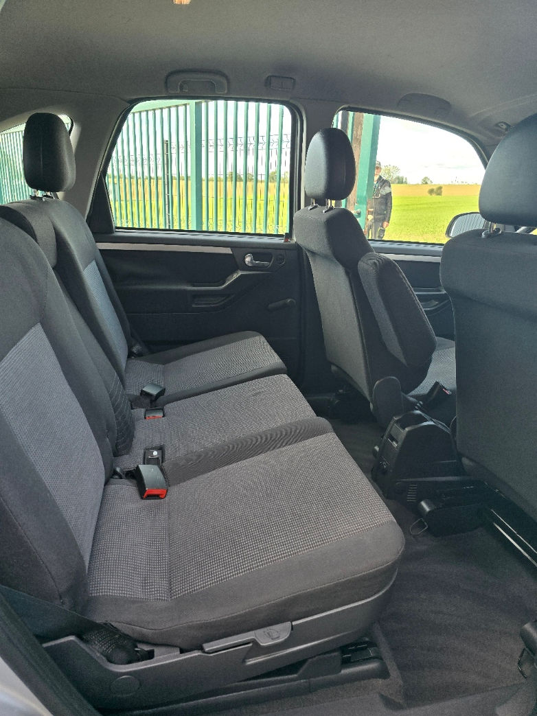 Miniature : Opel Meriva – 1.6i - 2004