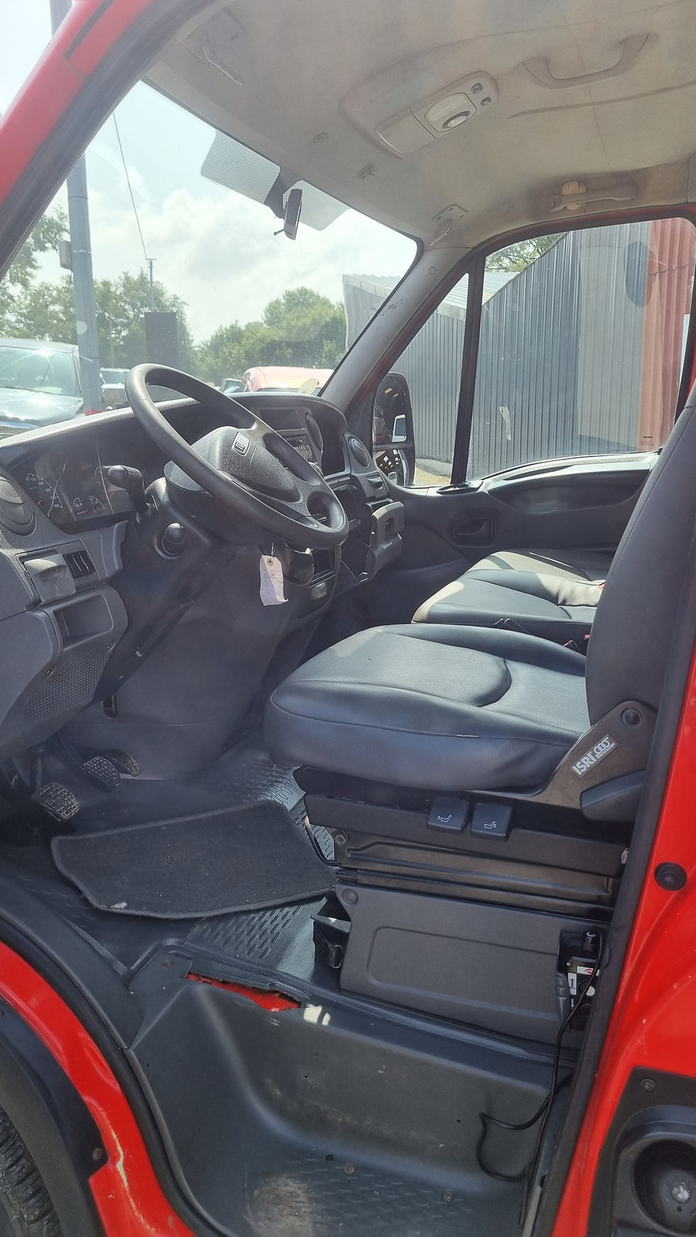 Miniature : Iveco 35c13 – 2.3d - 2013