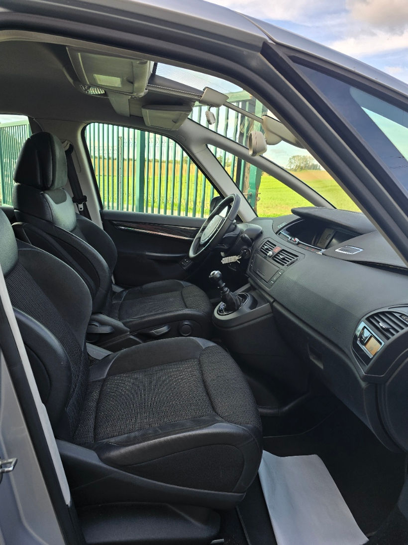 Miniature : Citroën C4 Picasso - 1.6 HDI - 2013