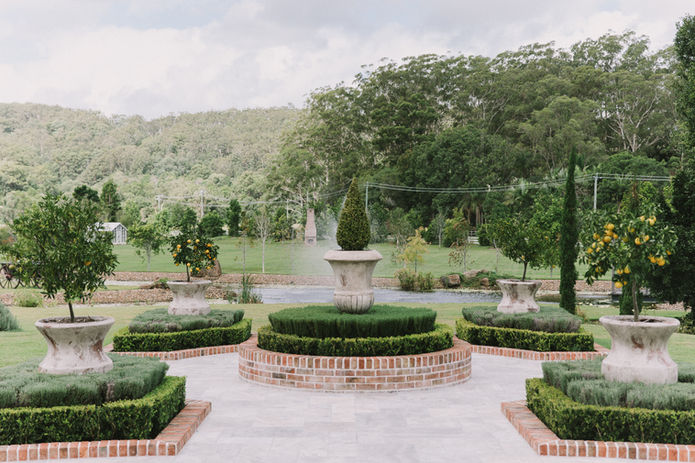 luxury wedding photographer gold coast cost