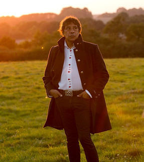 LAURENT VOULZY_edited.jpg