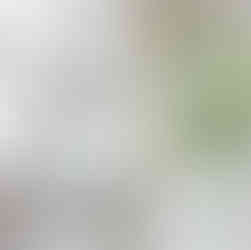 Elegant seaside wedding tablescape at Quarterdeck Resort