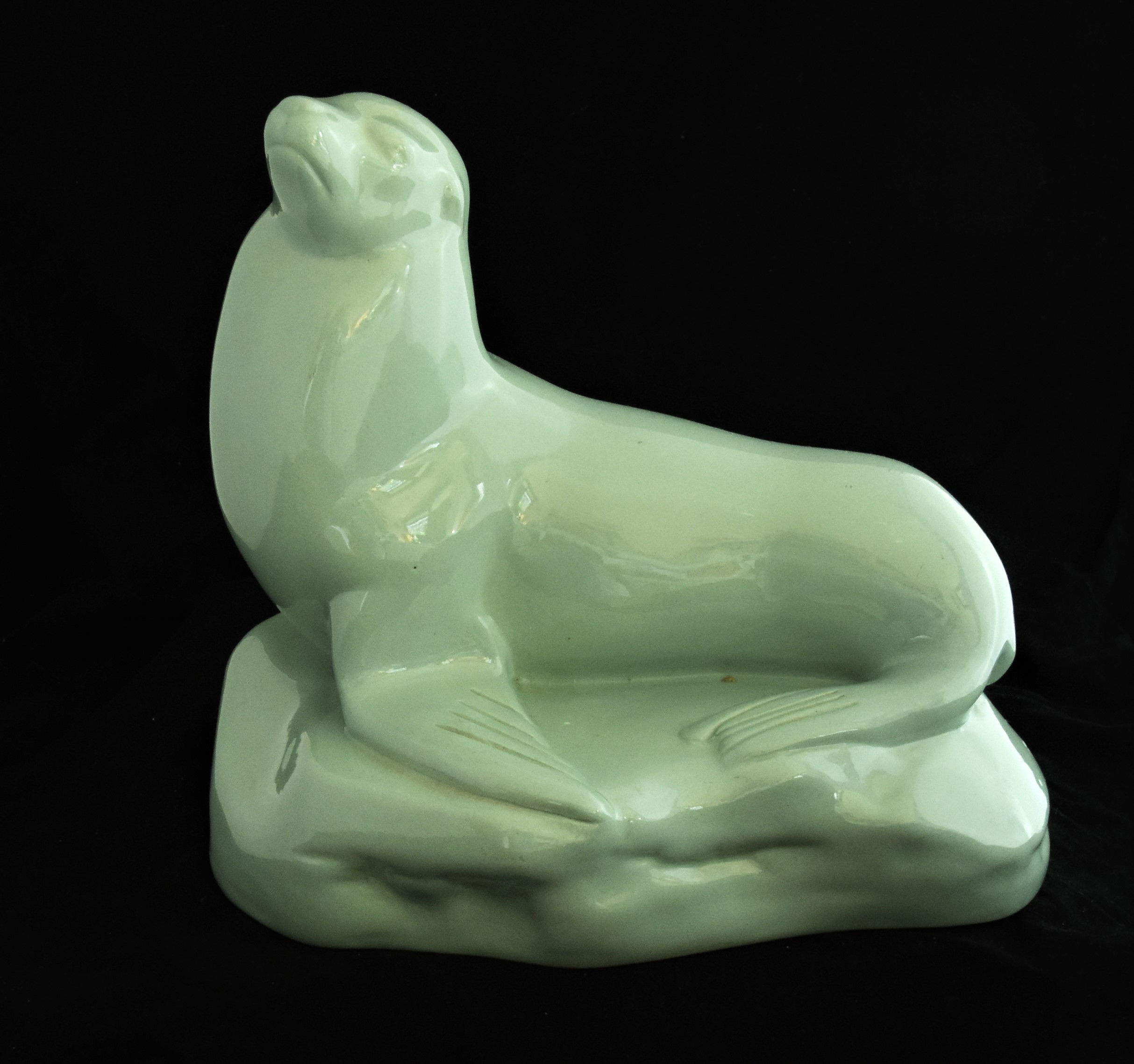 Wedgwood Skeaping Celadon Seal