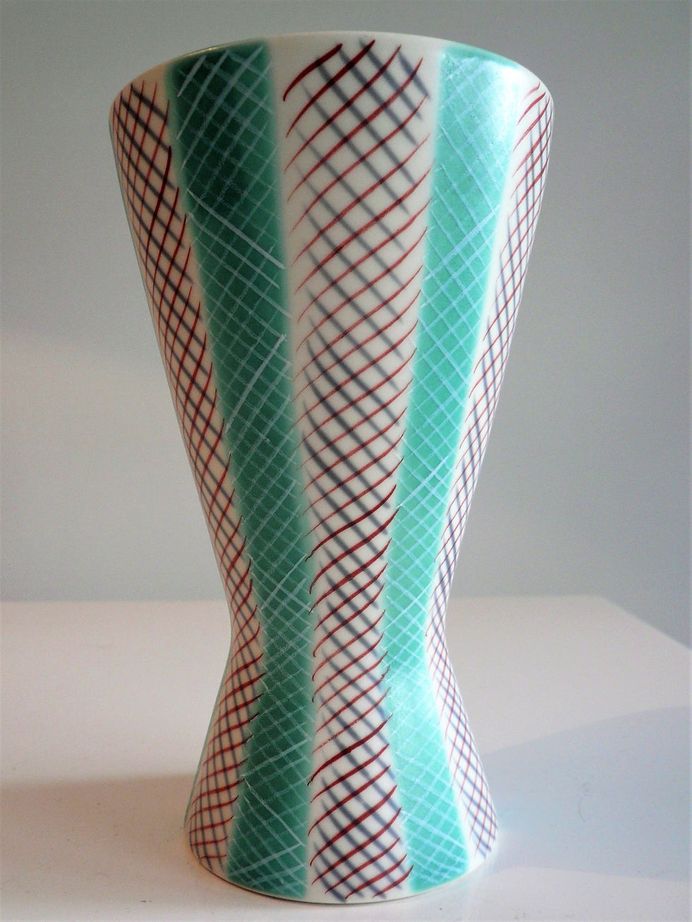 Poole Pottery Freeform Vase 20thcenturyceramics