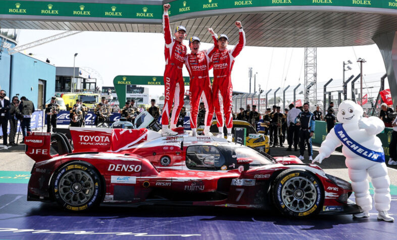 ¡Toyota vuelve a reinar en LE MANS!