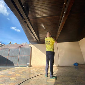 Strecha altánku.jpg