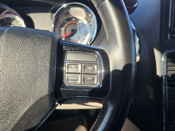 Thumbnail: 2019 Dodge Grand Caravan Sxt #9233
