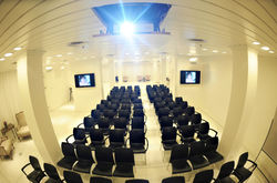 מקום לכנס עד 250 אורחים