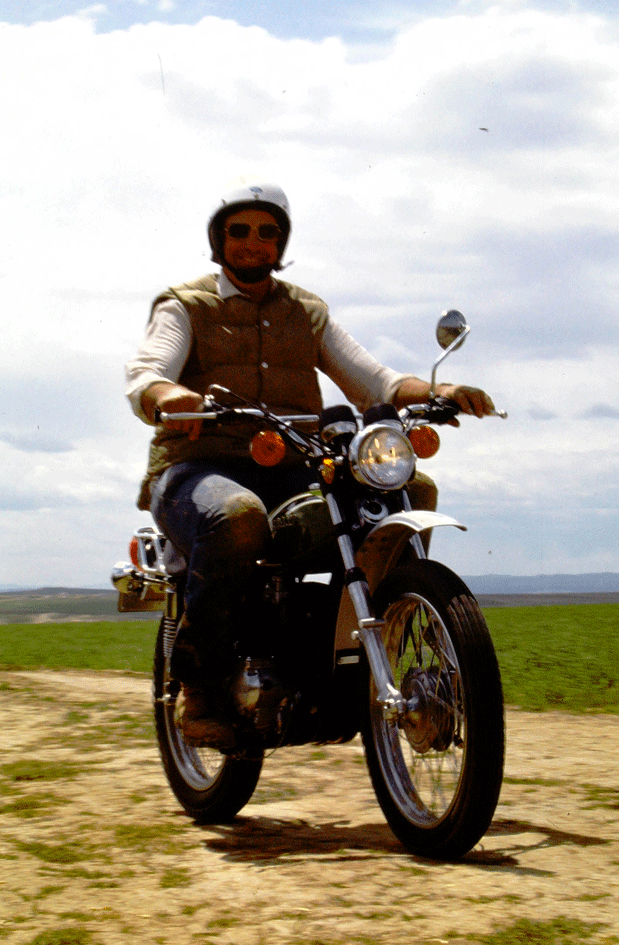 George-on-motorcycle.gif