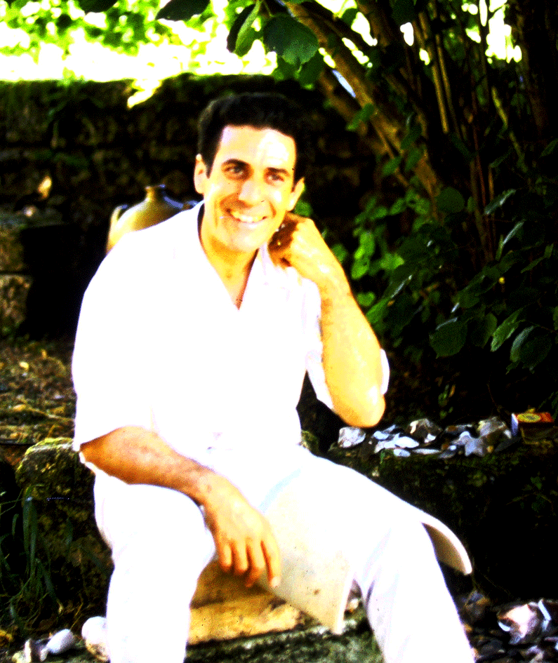 Jacques-Tixier-1970-Carsac-France.gif