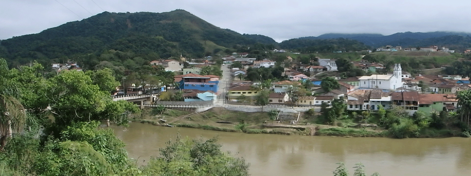 Iporanga-town.gif