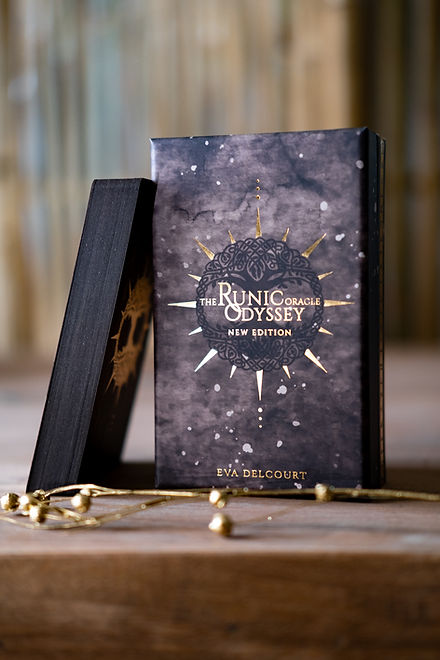 The Runic Odyssey Oracle - Light Edition | Hievaya