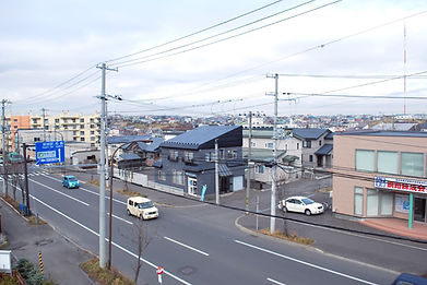 周辺には高い建物もなく、日当たり良好です