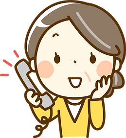 笑顔で電話する女性