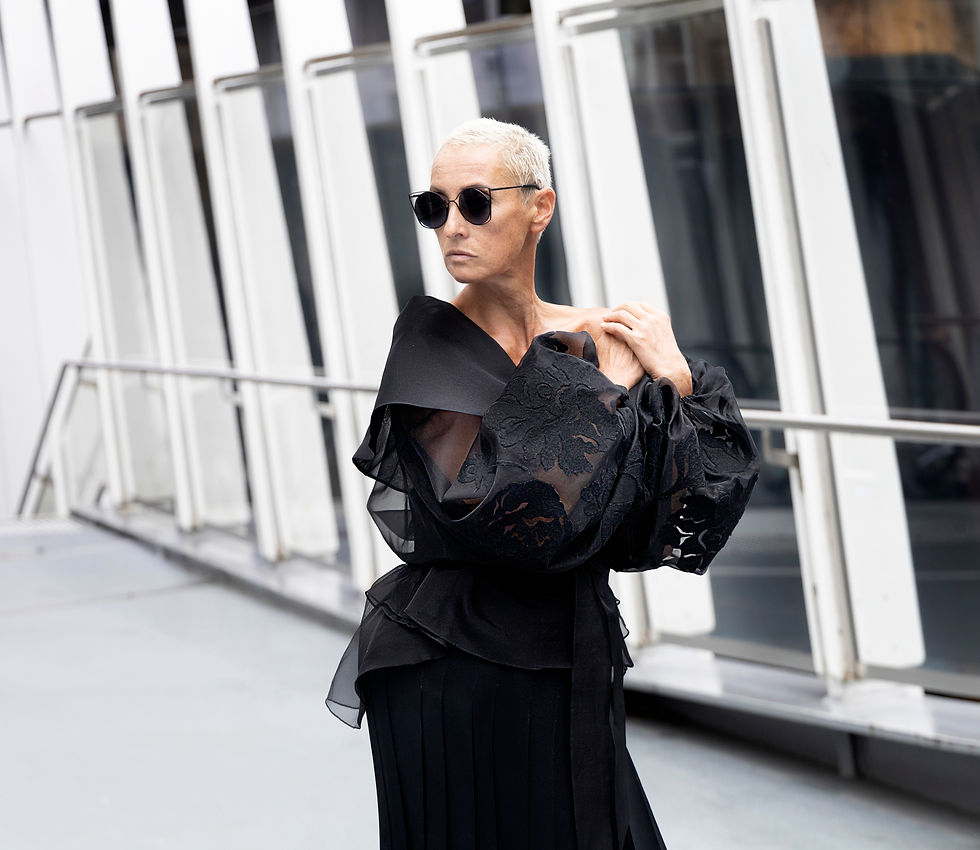 Thumbnail: Silk organza jacket "Passion"