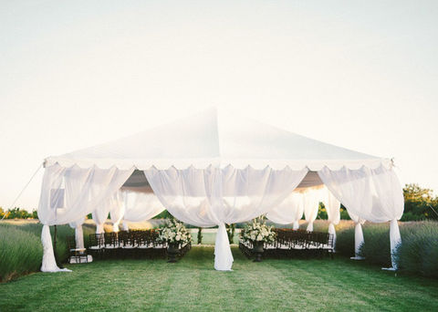 __opt__aboutcom__coeus__resources__content_migration__brides__public__brides-services__pro