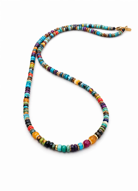 שרשרת משולבת מבחר נדיר ויוקרתי של אבני חן: אבני טורקיז בגוונים שונים,ענברים,קורל סוג׳לייט,רובי,אמרלד,וספיר מעצבת פז בק