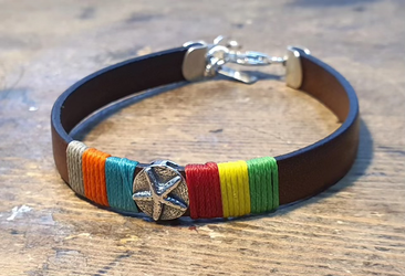 צמיד עור איכותי-סנטר אלמנט כסף 925 כוכב ים וקשירות חוטים צבעוניים-סוגרי כסף 925