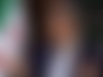 Suriye Merkez Bankası Başkanı Dr. Abdulkadir Husriye, ABD bankalarına ve küresel finans kuruluşlarına Suriye’de temsilcilik ofisleri açmaları ve bankacılık ilişkilerini yeniden kurmaları çağrısında bulundu. Bu adım, yıllar süren ekonomik izolasyonun ardından Şam’ın uluslararası finans sistemine yeniden entegre olma arzusunun güçlü bir göstergesi olarak değerlendiriliyor.