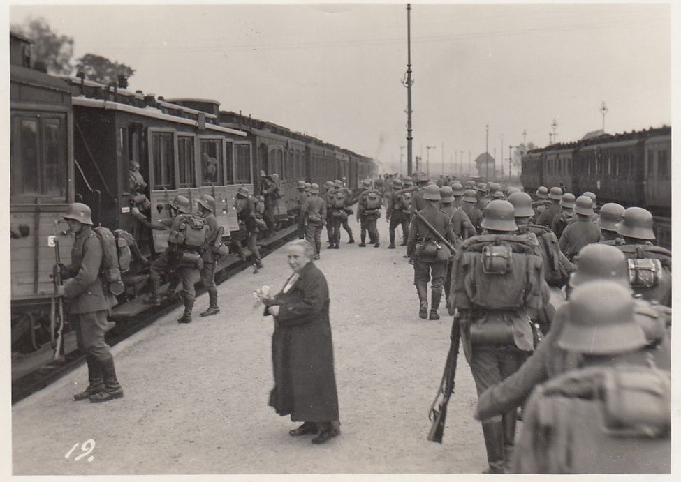 Widok peronów w latach 1917-1918