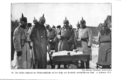 Cesarz w trakcie bitwy - luty 1915