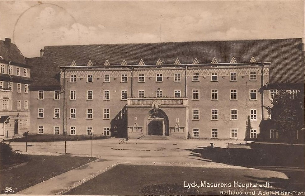 Budynek Ratusza w latach 1933-1940