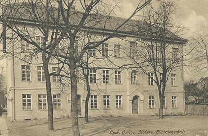 Szkoła dla dziewcząrt - 1903-1913.jpg