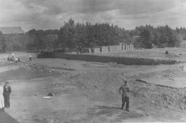 Plac pod budowę szkoły w roku 1956