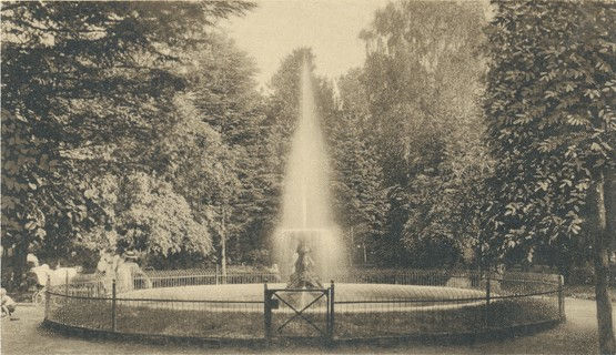 Widok fontanny w latach 1911-1914