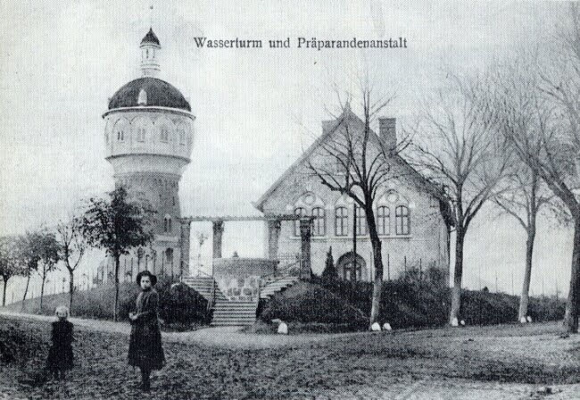 Wieża Ciśnień na pocztówce z 1904 r.