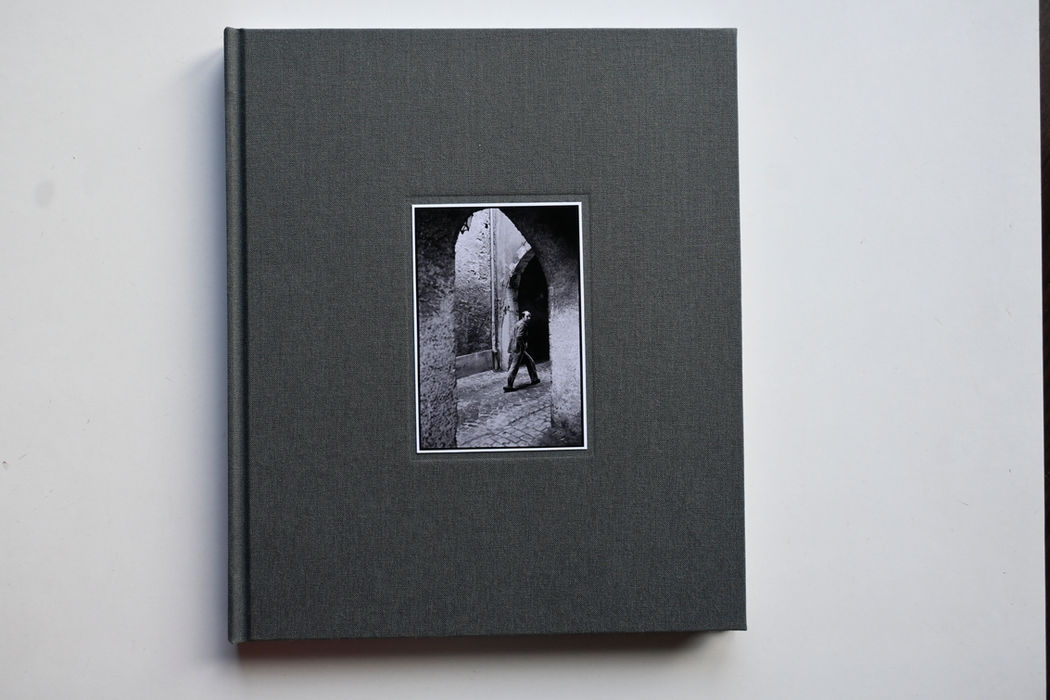 Les Jours Oubliés - Aperçu du livre - Photos argentiques par Maurice Schlienger
