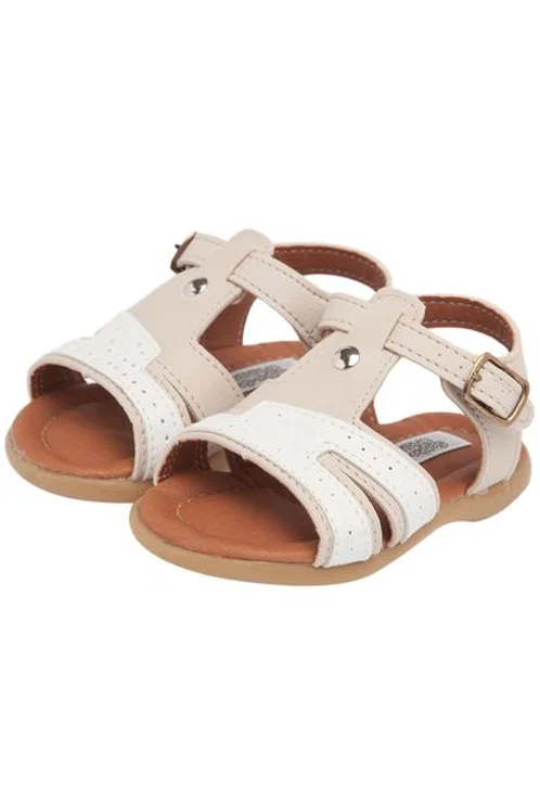 sandalinha de criança