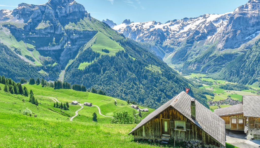 İsviçre Swiss Education Yaz Okulu