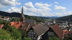 Frankfurt Alpadia Lahntal Yaz Okulu