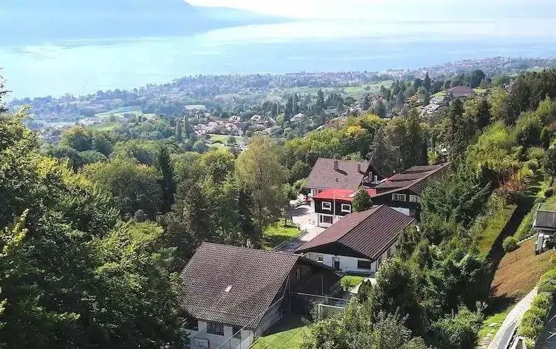 İsviçre Chantemerle Yaz Okulu