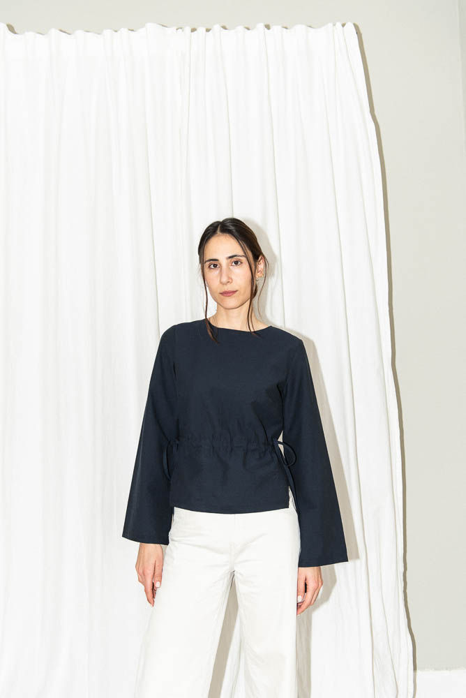 Miniaturbild: The Tie Waist Blouse + Cone Sleeves von Puff and Pencil