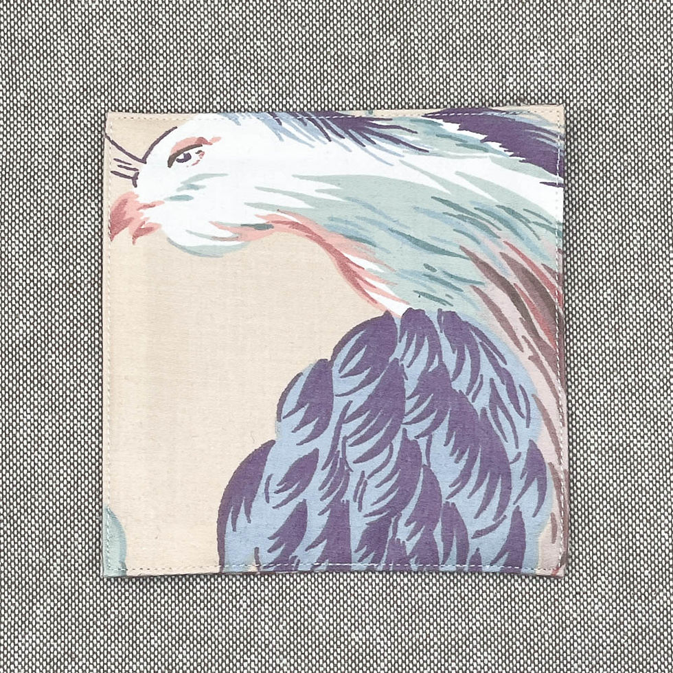 1 Untersetzer Vogelmotiv mit rosa Punkten – Stoffuntersetzer mit Vogelillustration