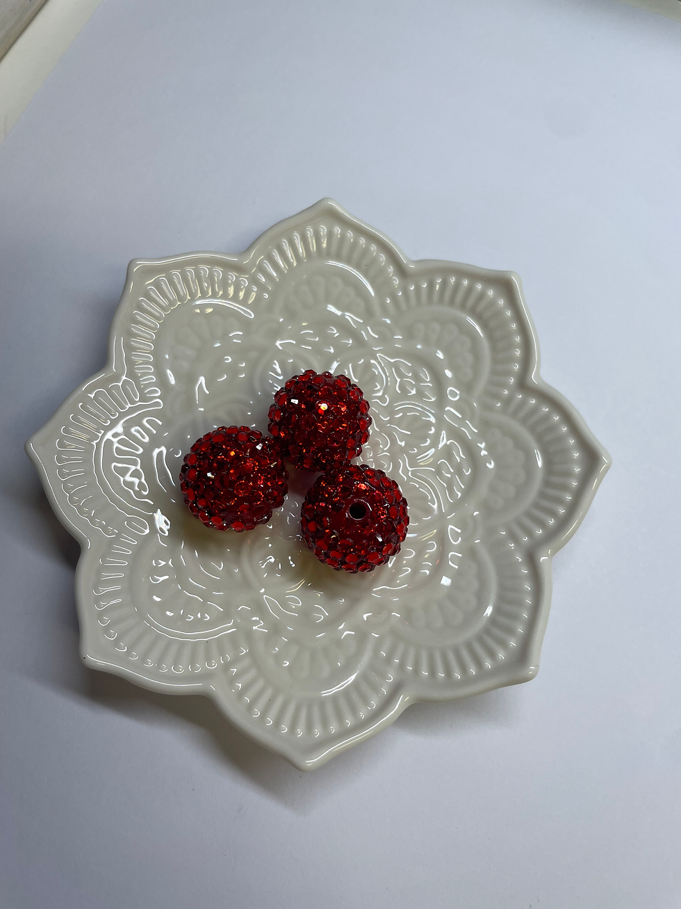 Miniatyrbild: 20mm röda strass pärlor 