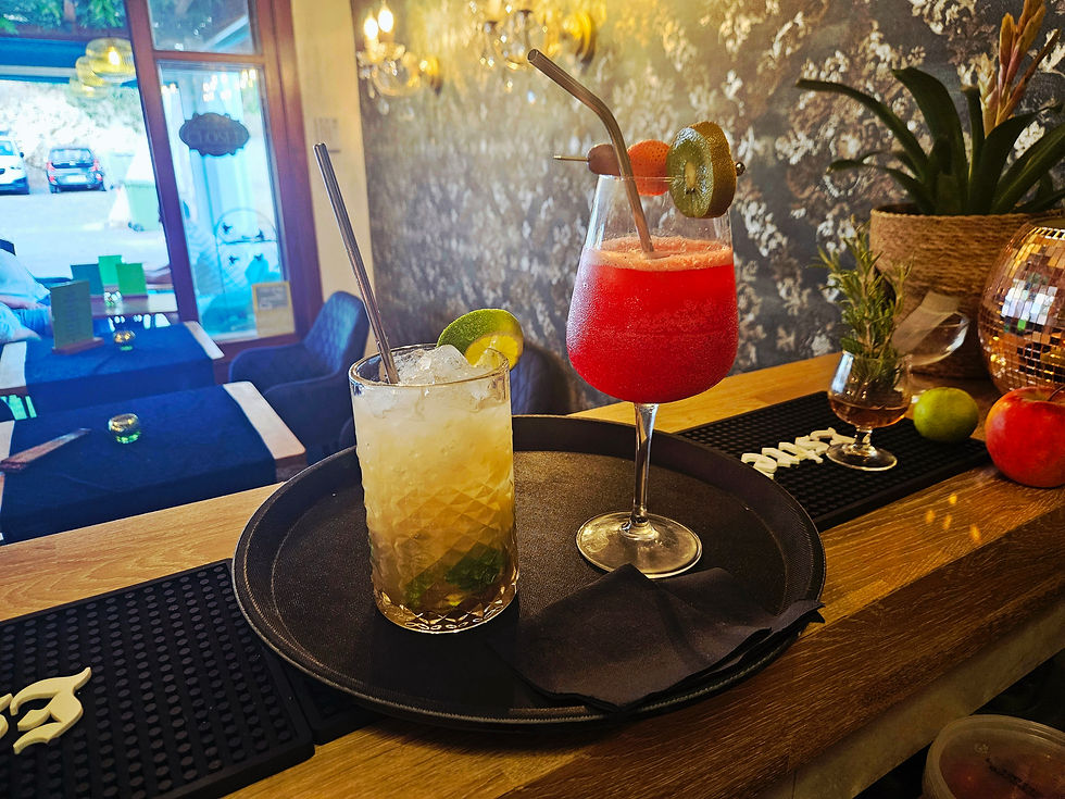 Cocktails im Dona izora