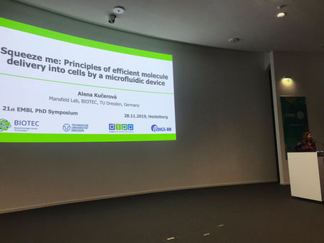 Ali presenting at the 21st EMBL PhD Symposium