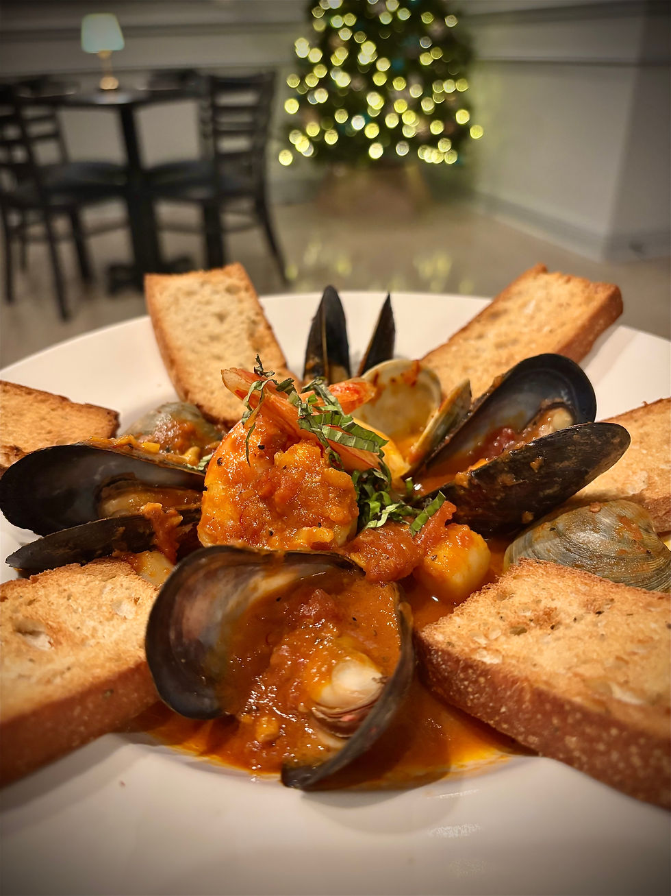 āØA Holiday Feast Worth Every Clamš