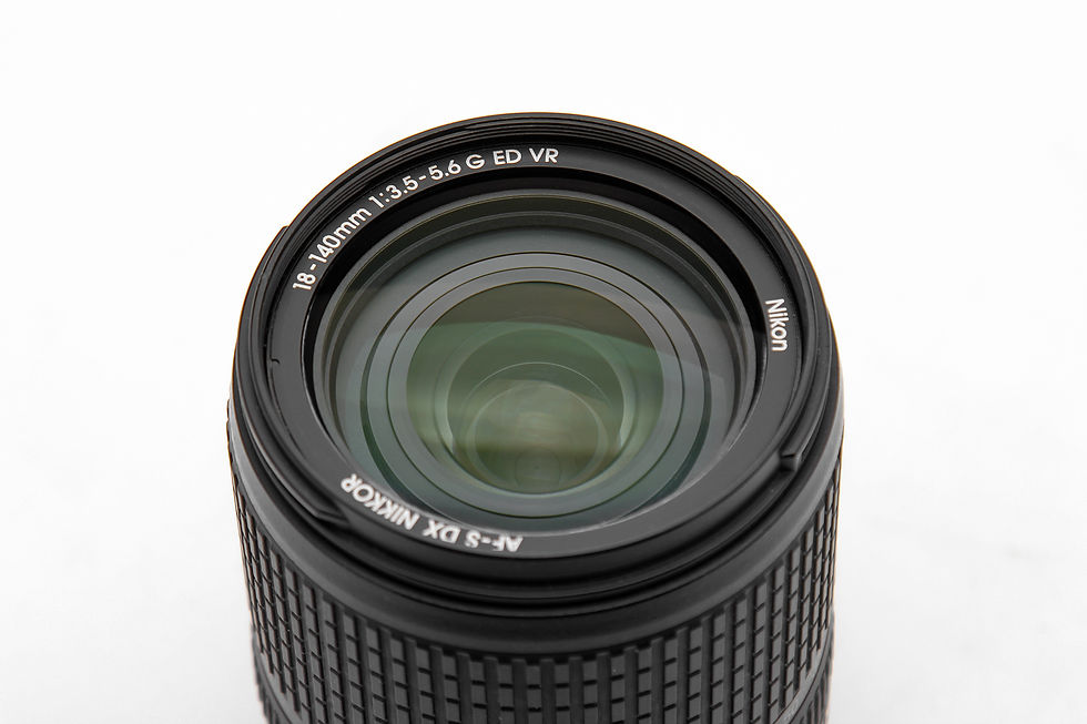 الصورة المصغرة: Nikon AF-S DX NIKKOR 18-140mm Lens